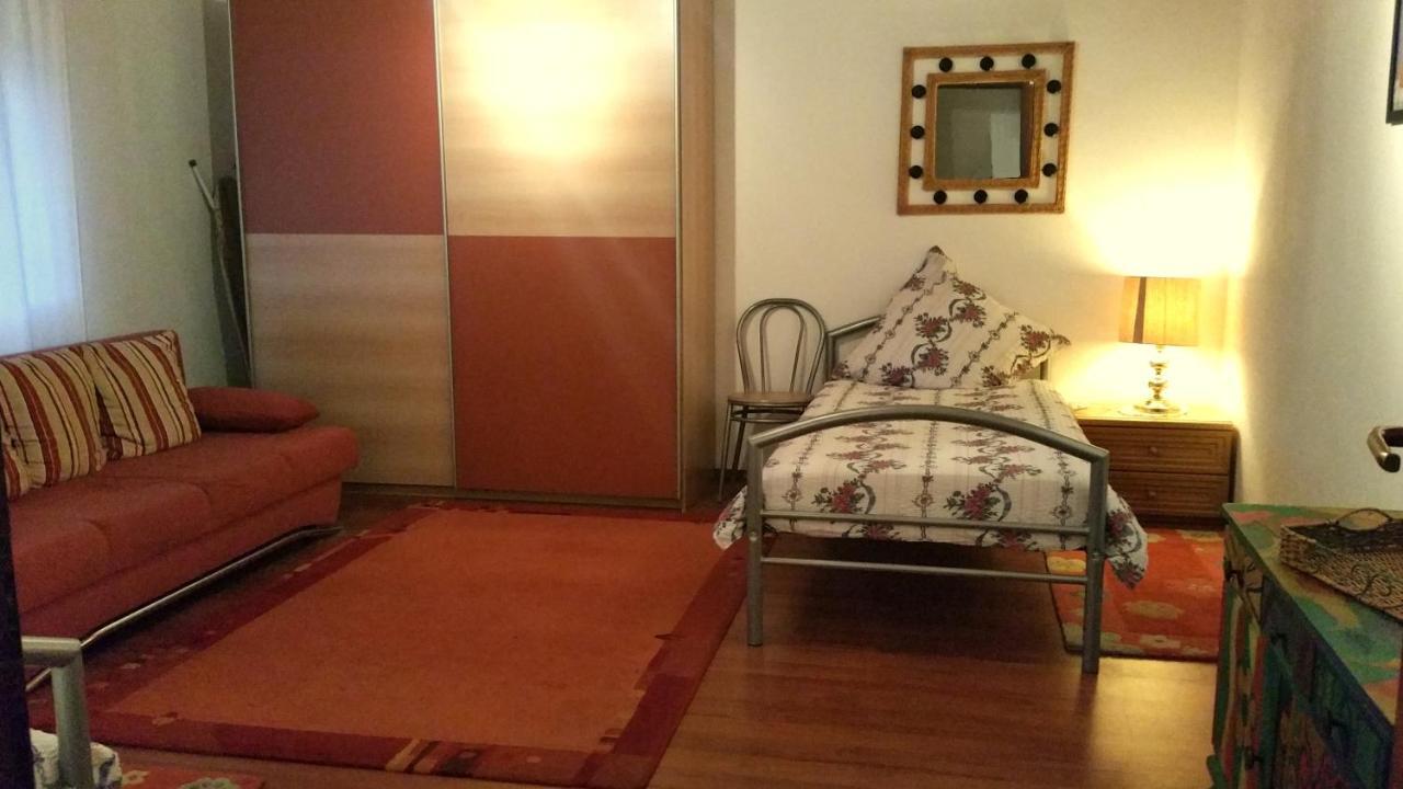 Ferienwohnung Am Rauenhuebel Völklingen Dış mekan fotoğraf